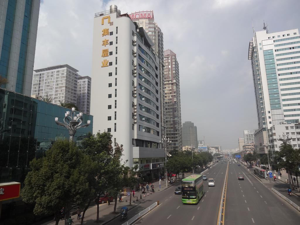City Star Ji Feng Branch Kunming Exterior photo
