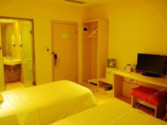 City Star Ji Feng Branch Kunming Exterior photo